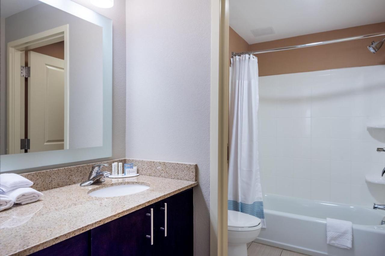 Towneplace Suites By Marriott Charlotte Mooresville Ngoại thất bức ảnh