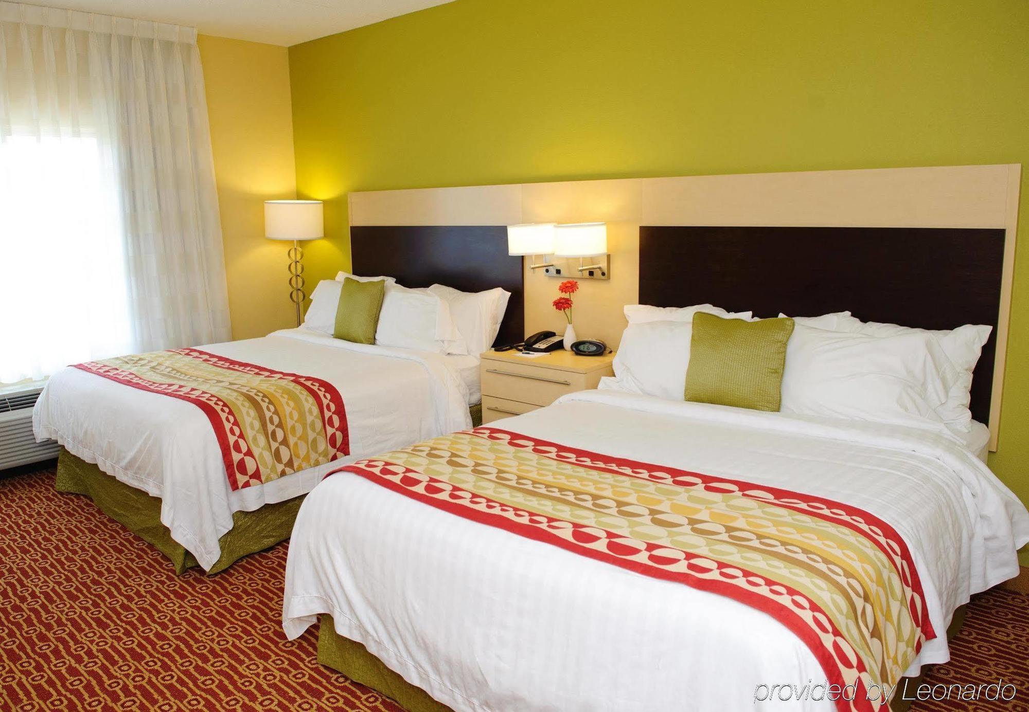 Towneplace Suites By Marriott Charlotte Mooresville Phòng bức ảnh